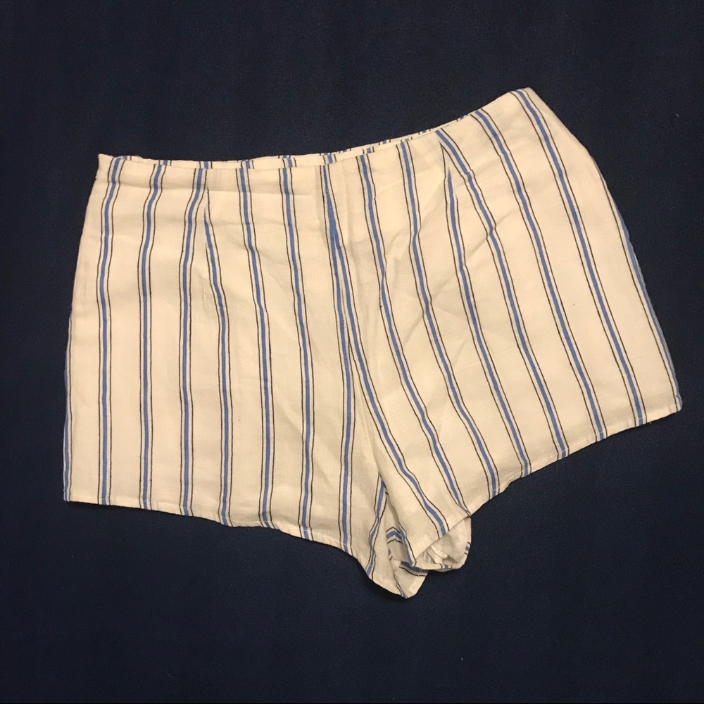 Blue and White Striped Linen Shorts🤍💙🤍💙